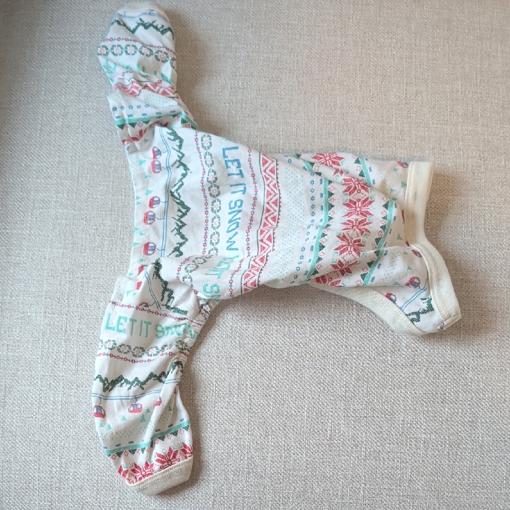 Small Dog Christmas Outfit!